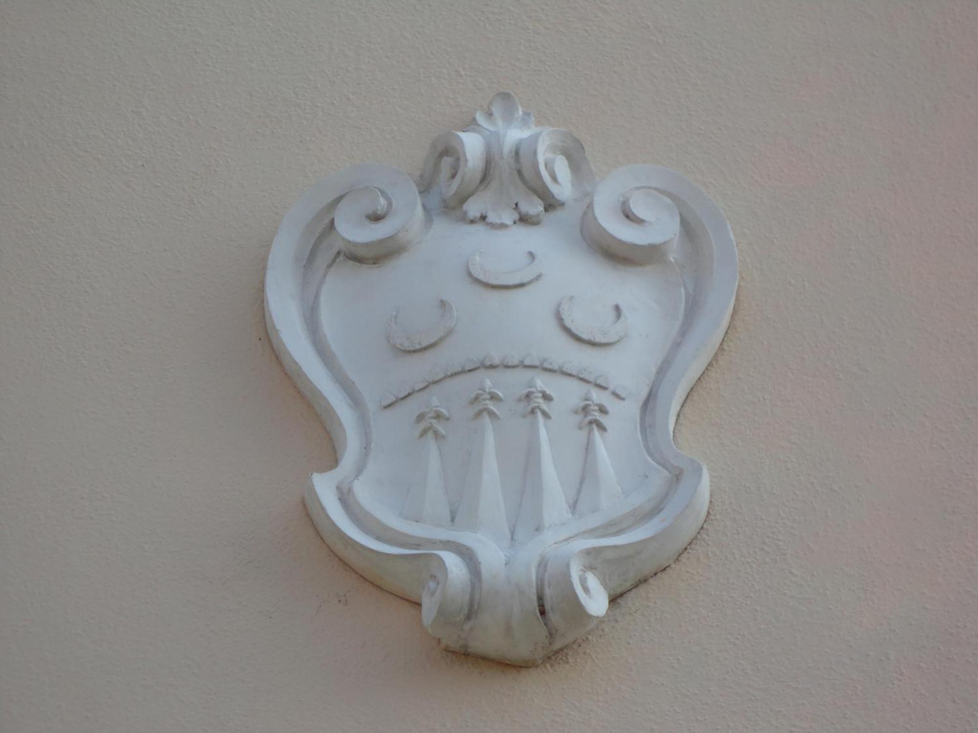 Casale Di Tormaggiore Villa And Country Suites Помеция Екстериор снимка