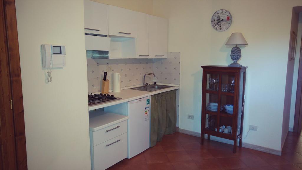 Casale Di Tormaggiore Villa And Country Suites Помеция Екстериор снимка